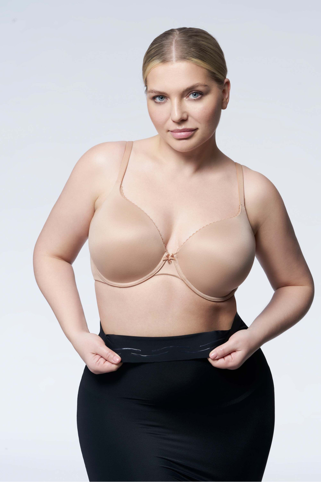 Wyszczuplająca Pasijonis 220 Basic Half Slip Juoda
