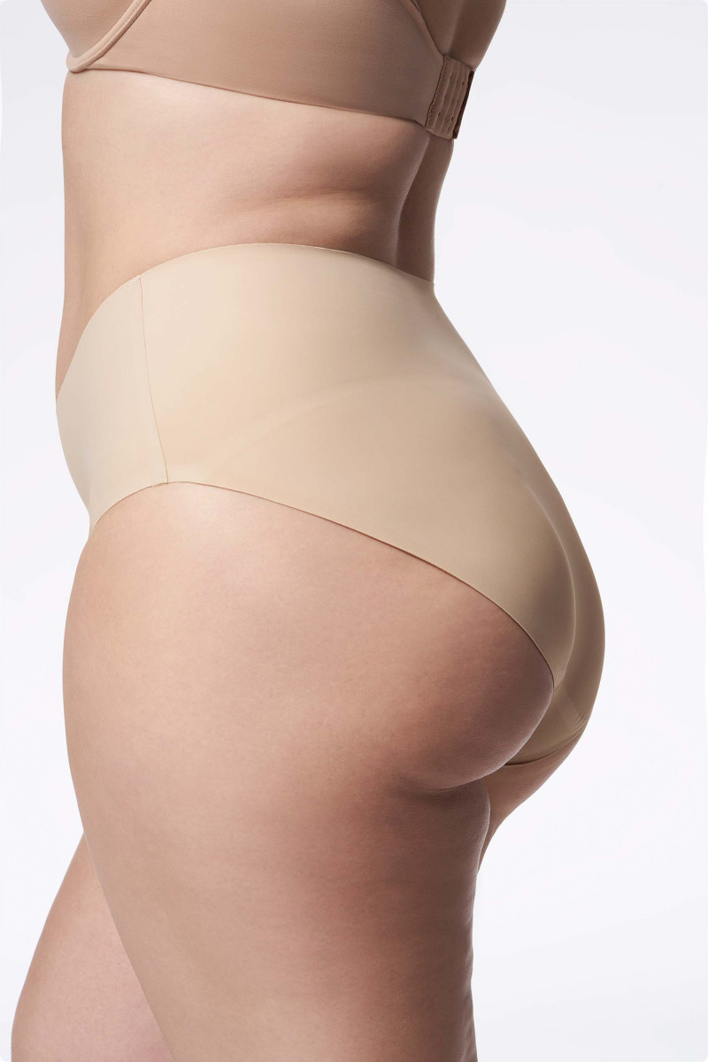 Kelnaitės 571 apatiniai Maxi Natūrali