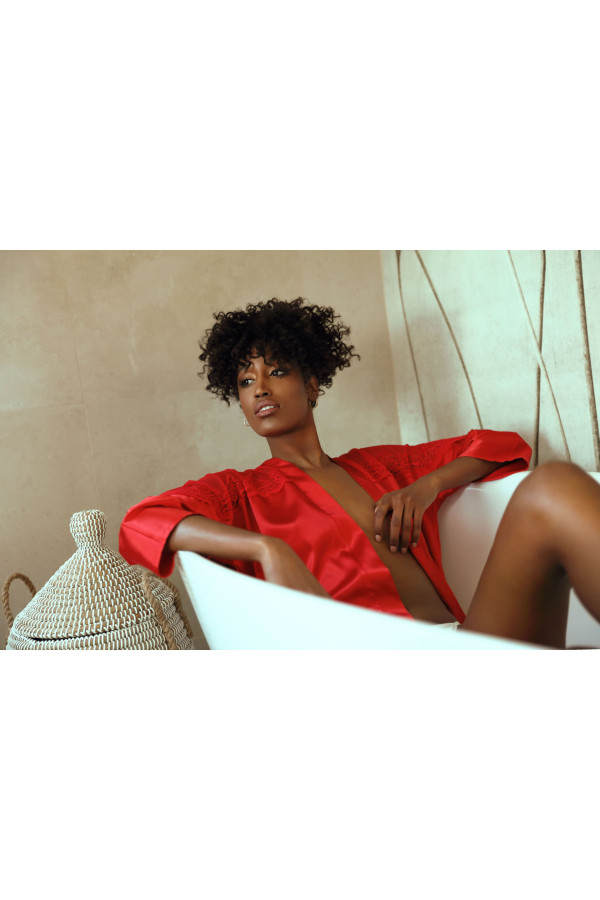 Peniuaras Femi Raudona - raudona