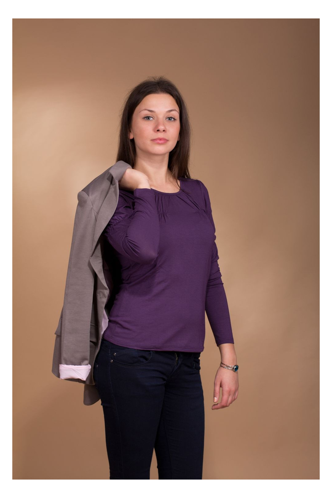 Palaidinė Yasmine 3028 jeżyna