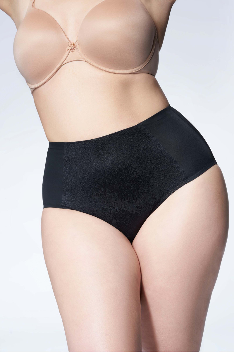 Kelnaitės Agat Juoda