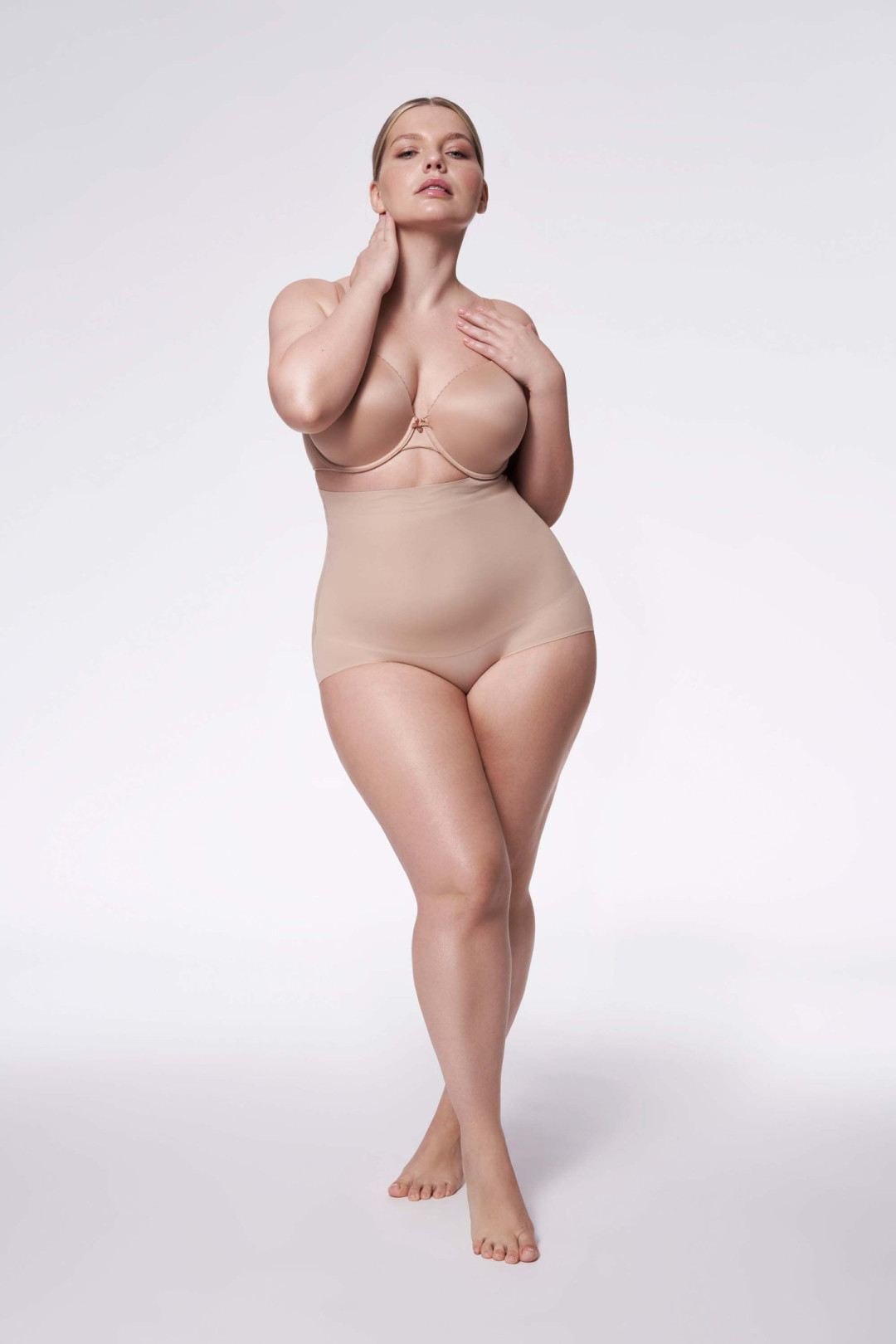Kelnaitės 241 Basic High-Waist apatiniai Natūrali