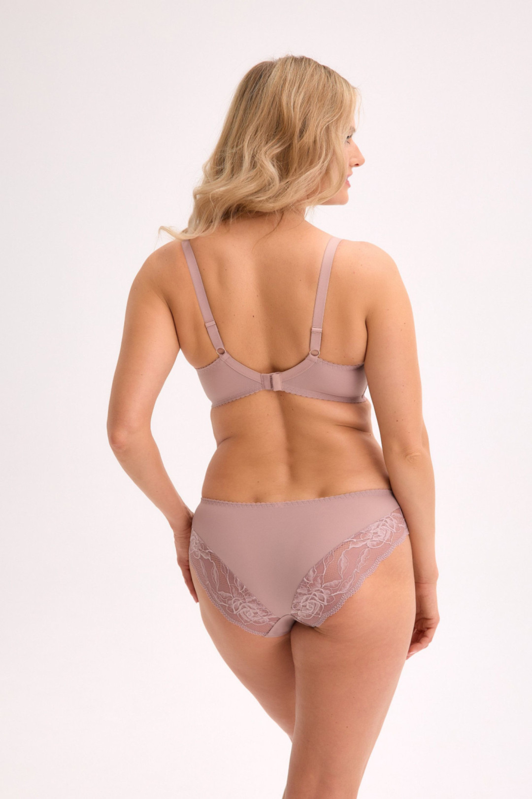 Liemenėlė Veronika 931 Mokka